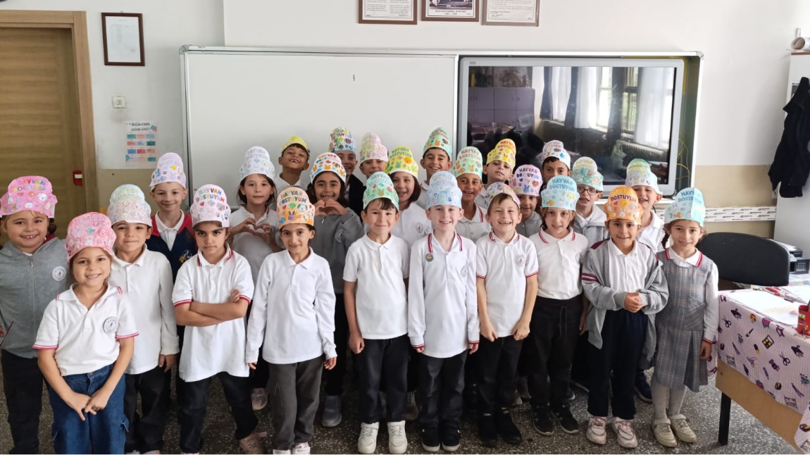Hayvanları koruma günü etkinliği.